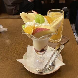 【早割中】浅草の老舗喫茶に行こう！おすすめはチョコレートパフェ🌸🌸