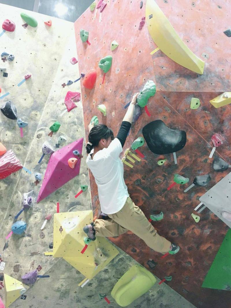 みんなでボルダリングを楽しもう