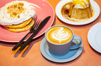 【20〜30代前半女子限定】仕事終わりにふらっと立ち寄れるカフェバーに行こう❣️🍮🥞