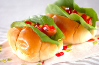 パリパリソーセージを挟んでおいしい！！ 💓 ミニホットドッグオフ会 💓飲み放２時間＋楽しみ放題２時間✨