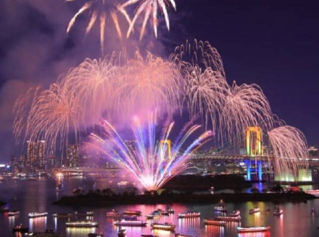 【20代30代限定】冬の花火を見に行こう🌺🌺