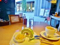 【20代30代限定】神社の中にあるカフェに行こう！あんバターサンド🌸🌸