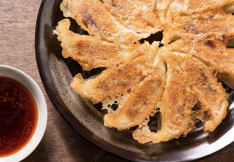 【平成生まれ限定🥟】みんなで手作り餃子を作ろう❣️目指せ150個❣️🙌