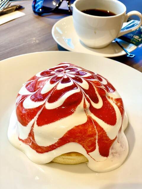 【20代30代限定】北海道発の人気カフェに行こう！おすすめは白いパフェ😽😽