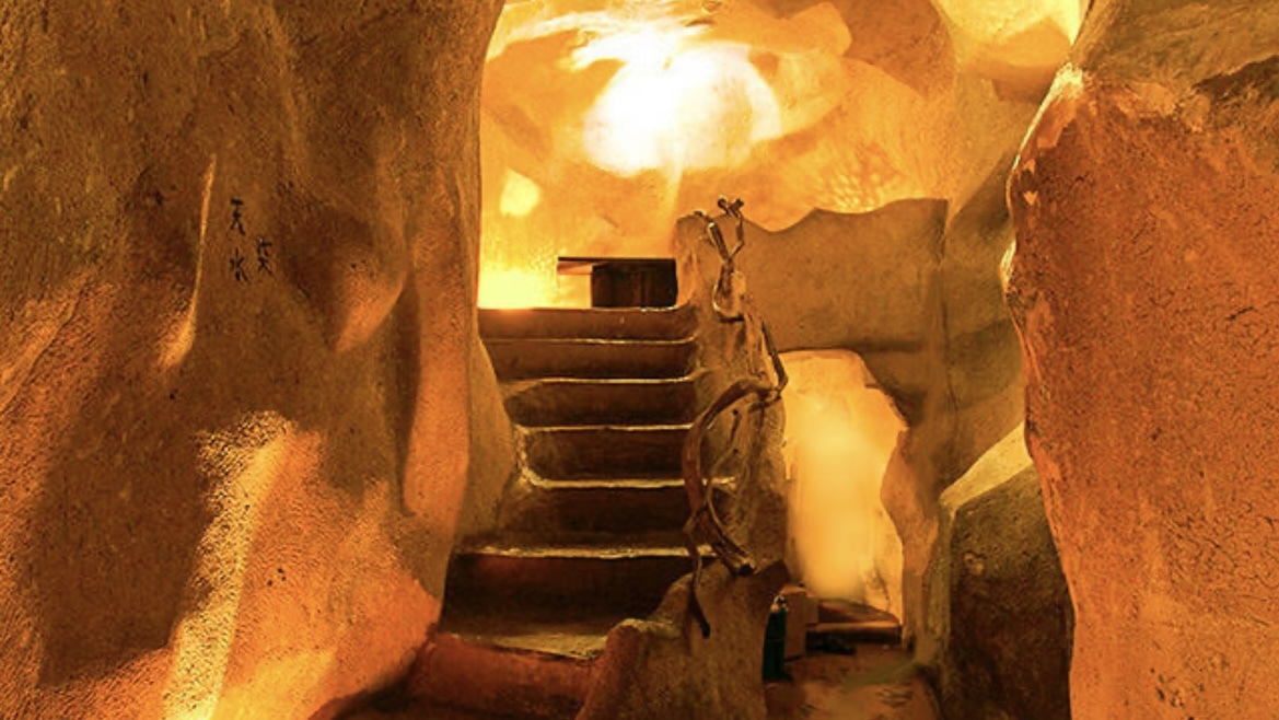 女性主催👩🏻‍🦰20・30代限定【大人の秘密基地✨ロマンチックな洞窟居酒屋へ行こう🧀🍸】