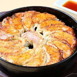 【20代30代限定】鉄鍋餃子を食べに行こう🌺🌺🌺