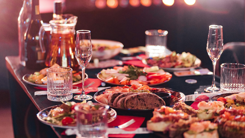 ちょっと早いクリスマスパーティ🍗🎄クリスマス料理・プレゼント交換ビンゴあり🎁
