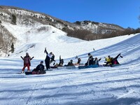 【1/10(金)・11(土)北志賀小丸山】20代中心✨初心者歓迎！超豪華賞品スノボ宴会ツアー🏂