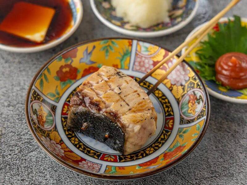 【20代30代限定】新鮮な魚介料理を食べに行こう！おすすめはまぐろのバター醤油串🌷🌷