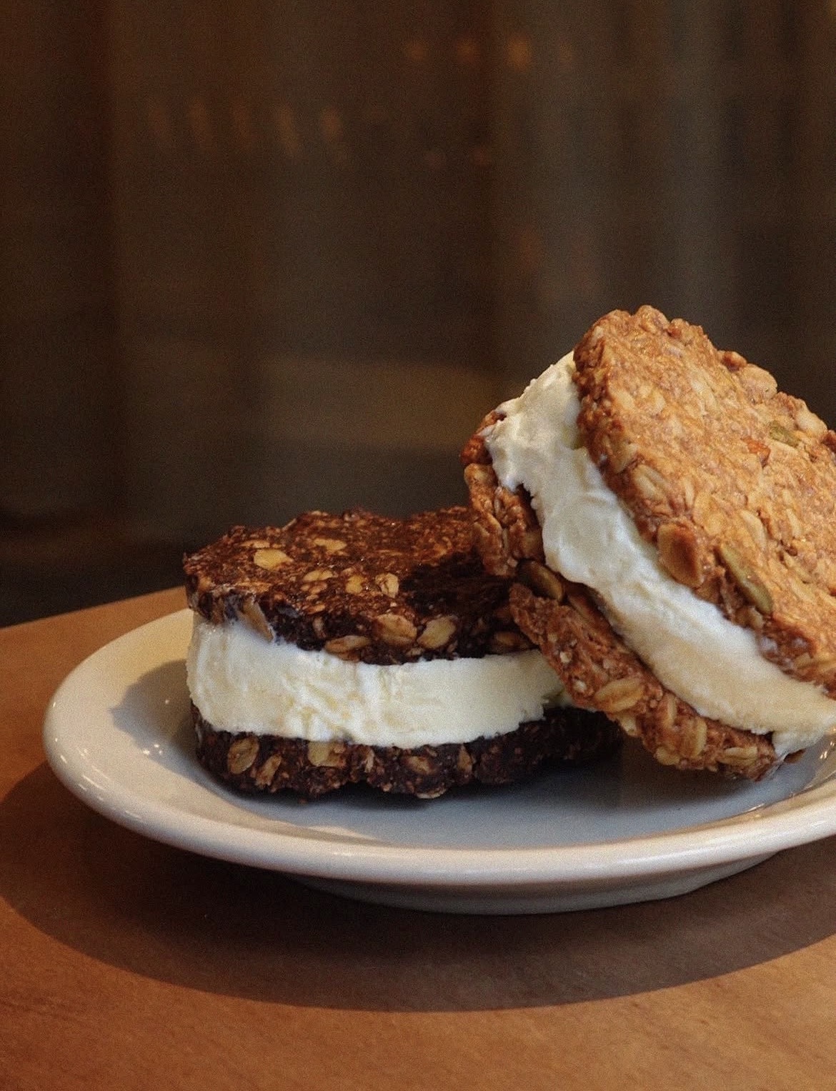 【下北沢カフェ☕️】ウッド調の落ち着く空間で朝活♪