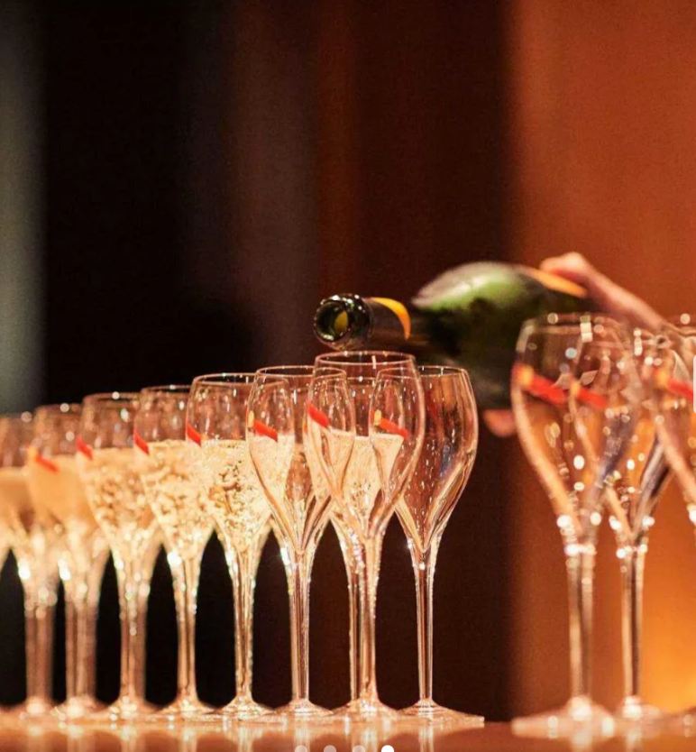 【12月20日13時神楽坂】30代〜50代前半限定／大人の既婚者交流会🌿男女スタッフが丁寧にサポート