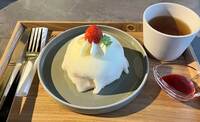 【早割中】SNS映え抜群‼️三茶の韓国風おしゃれカフェに苺スイーツを食べに行こう🍓🍓