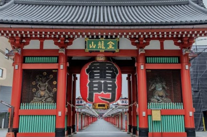 【年末詣】 浅草寺  仲見世通り🍡  20-30代中心 