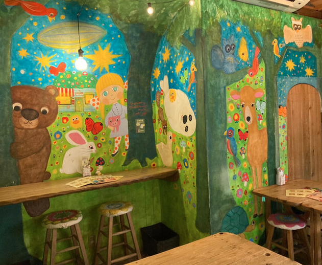 【男女共催】絵本の中に迷い込んだようなカフェに行ってみよう☀️