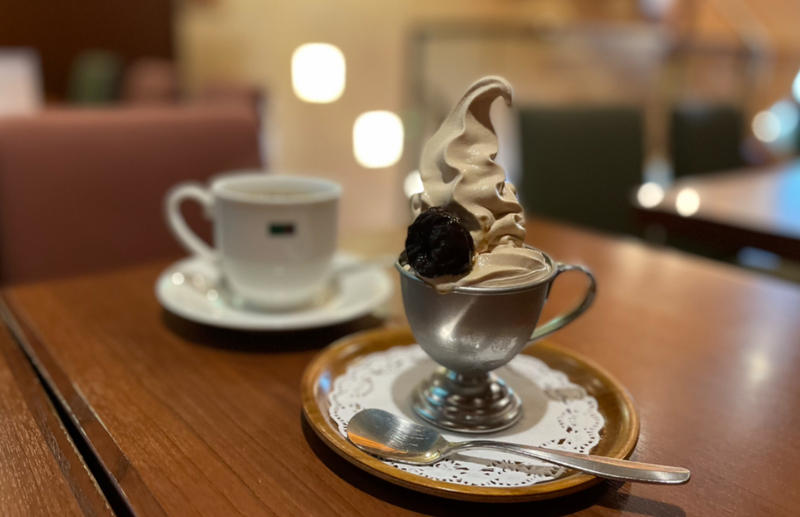 ☕✨創業76年の老舗「ミカド珈琲店」で名物モカソフトを楽しむ大人のカフェ会🍦