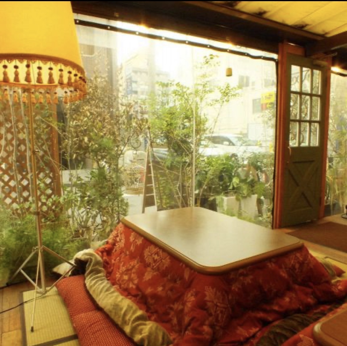 こたつでランチ☆【in心斎橋】おしゃれな空間でまったり♪