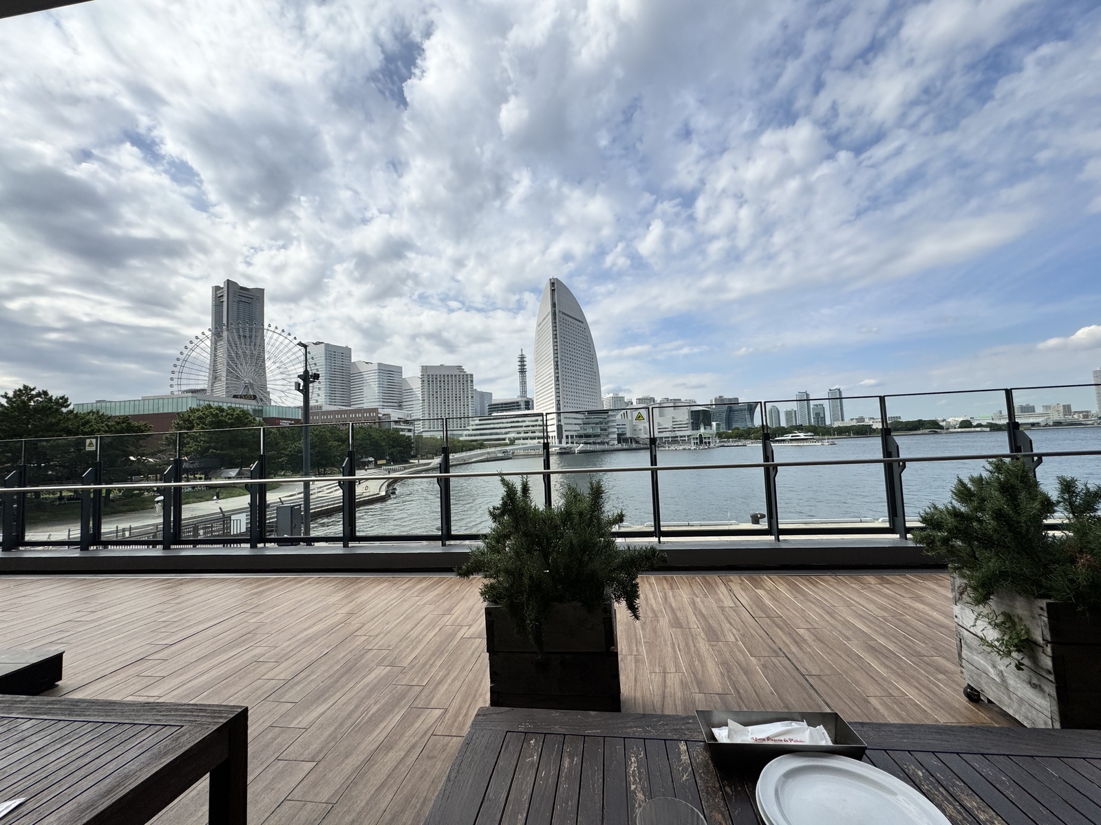 1/17(土)桜木町散策会＆ご飯会の開催をします！先着4名