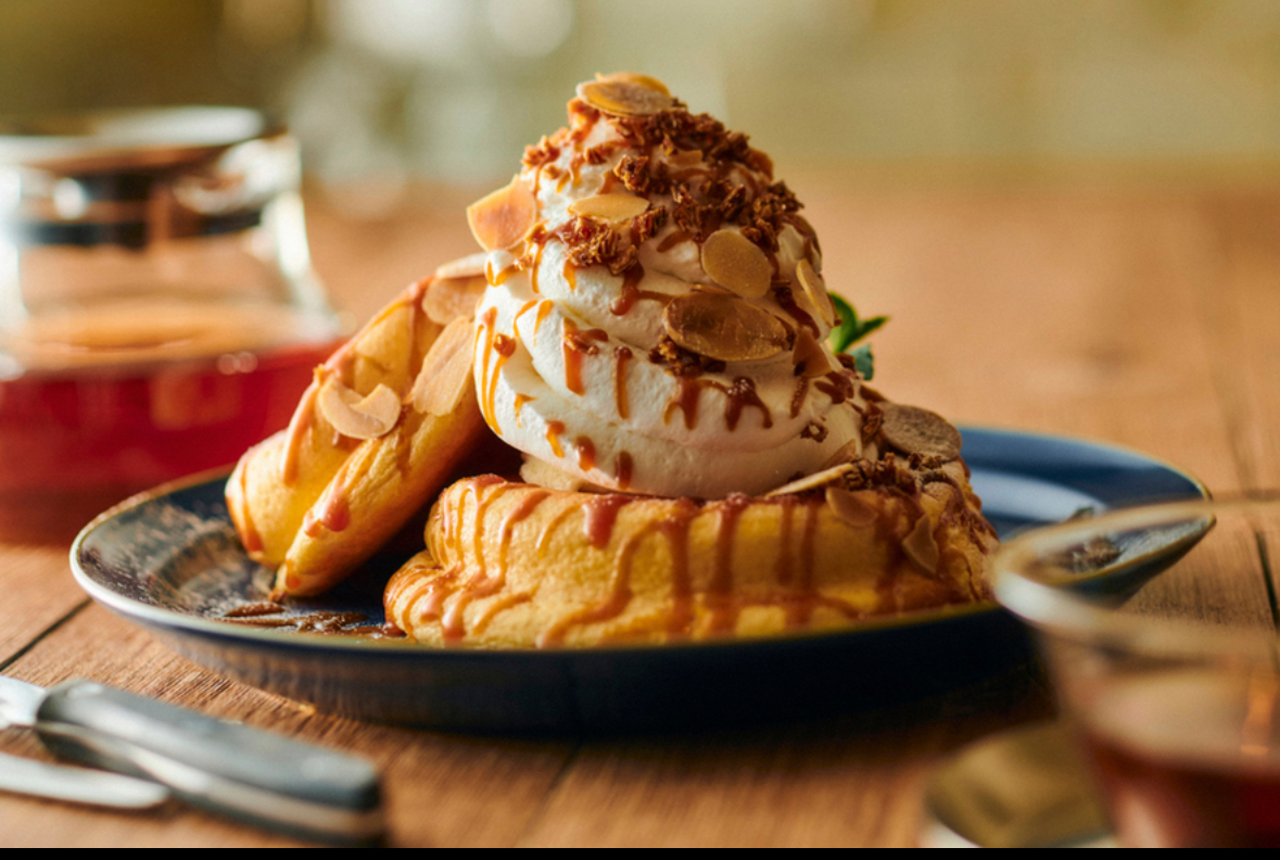 【🍰20〜30代前半女子限定🍰】新宿のラグジュアリーダイニングで自家製ぷるふわパンケーキを食べよう❣️🍰