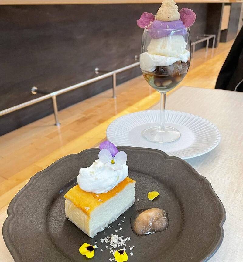 【早割中】恵比寿の人気カフェに行こう😺😺😺おすすめはいちごとチャイのパフェです🐽🐽🐽