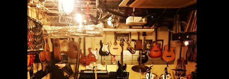 【2,30代中心】四谷のバーを貸し切りして、オープンマイクで、ゆる〜くみんなで演奏を楽しむ会