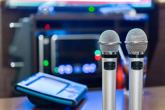 当日◎🎤アラサーカラオケ会🎤新宿🎉【25-36歳1人参加限定】途中参加退出OK！採点なし！お酒やお菓子持ち込みOK