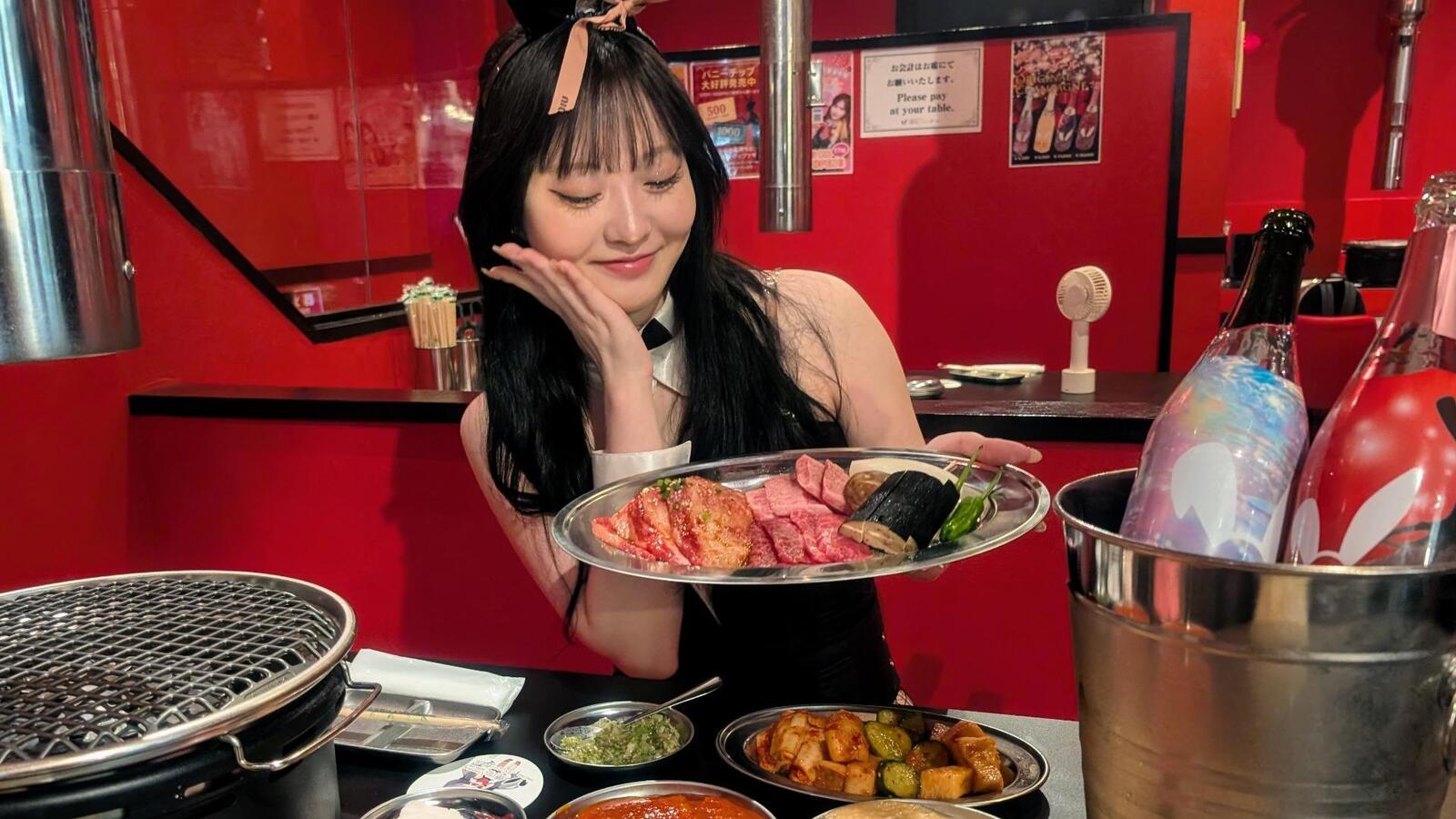 【SNSで大バズり】「焼肉とバニーガール」に行こう！！👯🍖@池袋