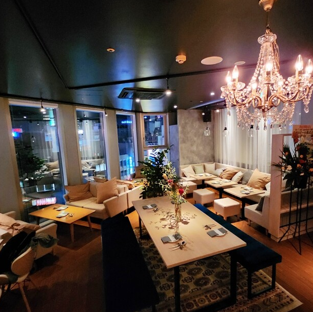 【増席✨】池袋の落ち着いたカフェで夜を過ごそう🌃