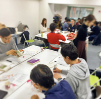 本を「読む」から「語る」へ。昨日より少し世界が広がる、大人の知的サードプレイス：東京Cafe読書会