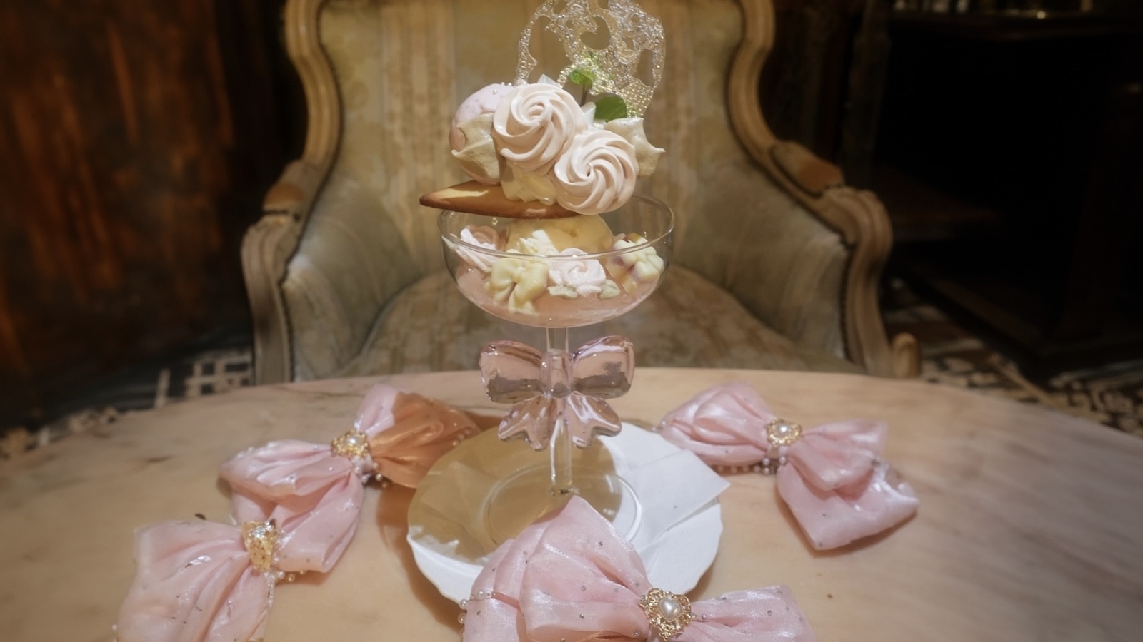 【女性2名主催/早割中】表参道の路地裏にあるレトロ喫茶🐰🐰🍑✨に行こう🌱🌱20代30代限定