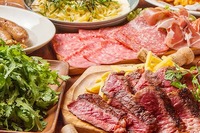 【30代中盤〜40代中心】新橋の肉寿司が名物のお店で食べ放題飲み放題付きディナー会