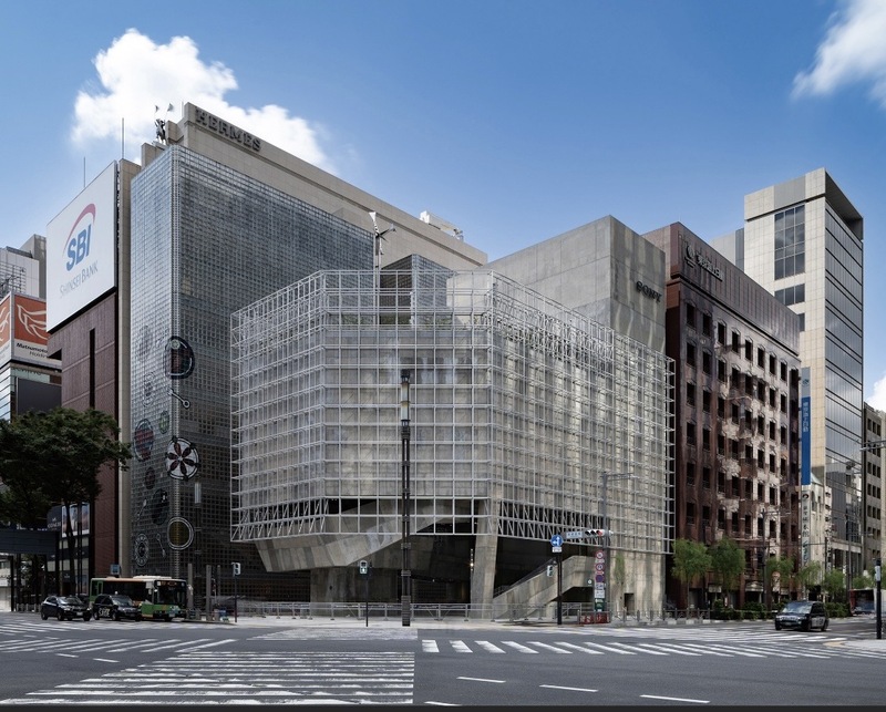 \トートに詰めて持ち帰る/ 本の公園に行こう📕 | 20代30代限定