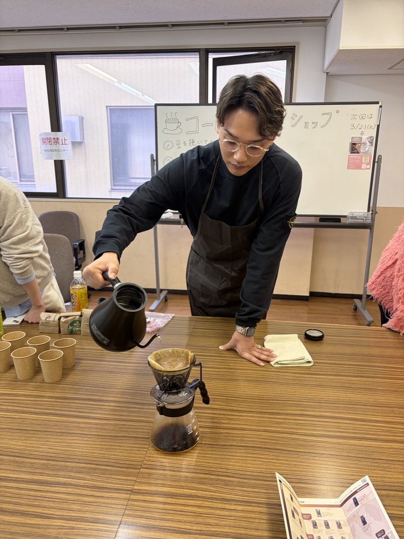 4/26(日)コーヒー飲み比べ&簡単な淹れ方ワークショップ☕️