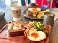 【女性2名主催/早割中】絶品モーニングが有名🐰🐰🌷🏠な大人な雰囲気のカフェに行こう✨✨20代30代限定