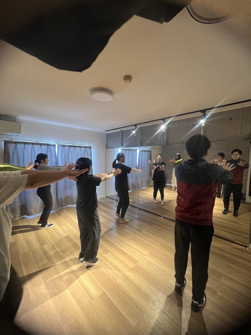 ヨガ、エクササイズ一緒にしませんか！！🧘