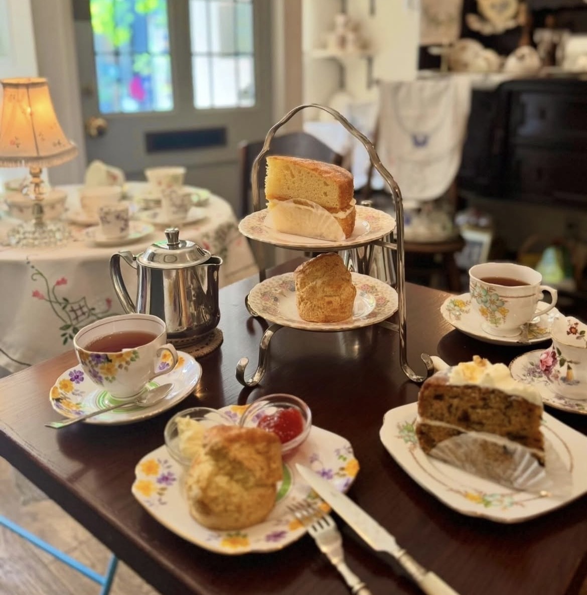 【40代50代女性限定】5/9（土）人形町カフェ会🫖