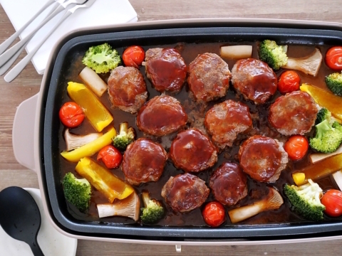 こねこね～ぺんぺん～美味しさ倍増"ミニハンバーグ"を作ろう🍀HAPPY MONDAY 😎気楽に毎週飲める仲間を作ろ✨