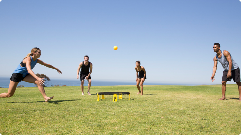 みんな初心者🔰アメリカ発祥の競技
20代中心の社会人スパイクボール