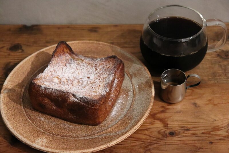 💐話題の新店！お花に囲まれたフラワーカフェで絶品ふわふわフレンチトーストを食べよう🍞✨
