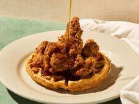 🍗話題のリニューアル店！ワッフルチキンを食べに行こう🧇✨
