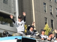 5/6   10:00〜
野球好きな人集まれ！
一人での参加も大歓迎✨
珍プレー、名シーン鑑賞会🎥