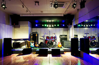 【2,30代中心】渋谷の音楽スタジオを貸し切りして、オープンマイクで、ゆる〜くみんなで演奏を楽しむ会