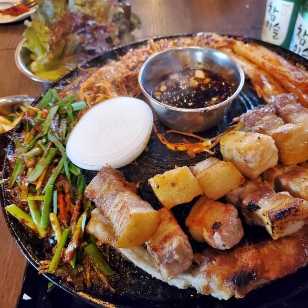 【5/3(日)新大久保・ブルバム🇰🇷】話題の本格韓国料理ナイト🍽️20代・30代限定イベント