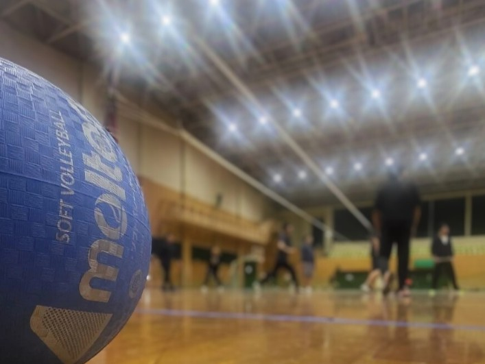 \初心者🔰大歓迎/ ゆるっとソフトバレー🏐【平成生まれ】