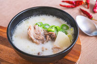 【平成生まれ限定】食べるの好きな人集合‼︎ソルロンタンを食べよう🍼🩵