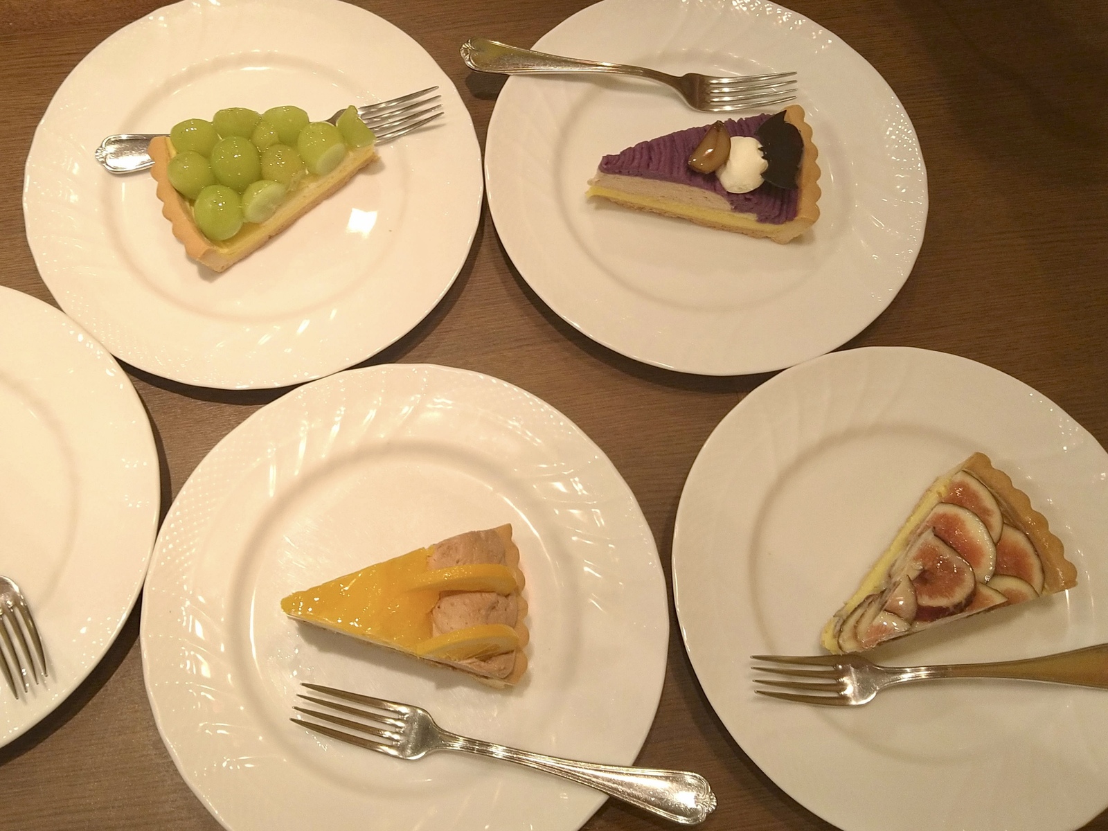 6/12(金) 専門店のタルト食べに行きませんか🍰☕️
