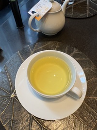 【6/24開催】少人数制の読書会開催✨立川・ソラノホテルの11階☕️インフィニティプールを望む特別ラウンジで開催✨