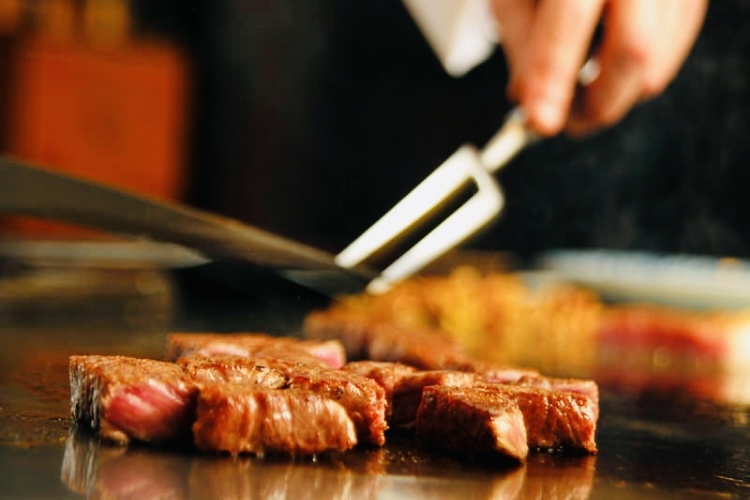 🌀表参道・鉄板焼きランチ会【祝日】🌀30代後半〜50代前半
