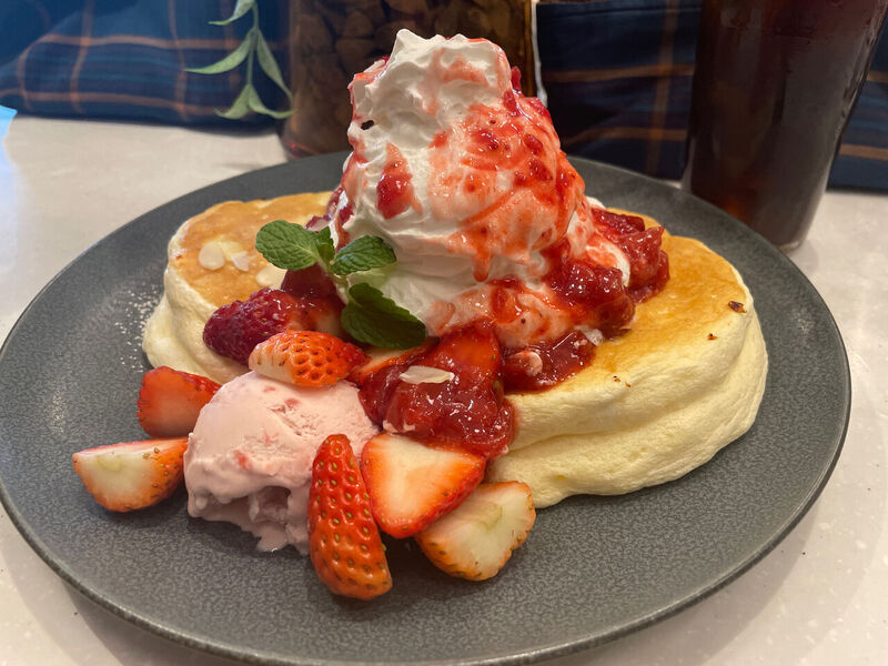 【7/21新宿スイーツ会🥞】20代・30代前半限定！夜カフェでふわっふわ絶品パンケーキを語り合いながら楽しもう✨