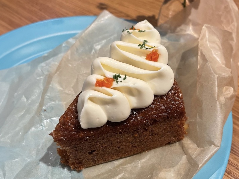 【女性2名主催/先着2名無料】新宿のキャロットケーキが有名な路地裏カフェ🐶🐶☕️🍰🌿に行こう✨✨20代30代限定