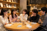 脱出ゲーム・マダミス初心者🔰ミーハー大歓迎❗️【20代30代限定】平日夜におしゃれ空間で趣味共を作ろう！